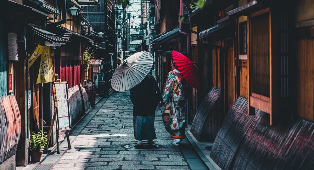 Chinesische traditionelle Schirme als Sonnenschutz