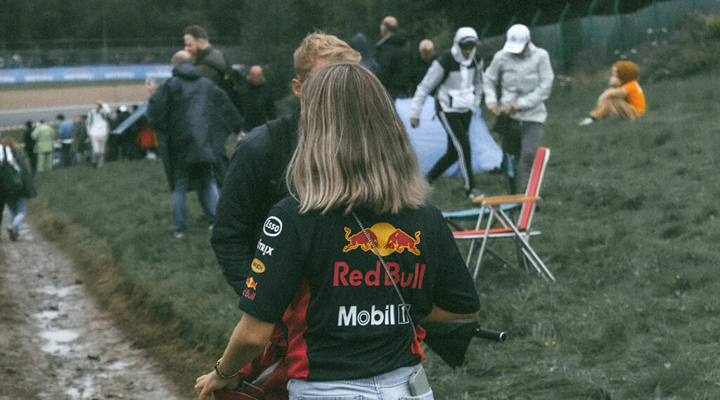 Werbeartikel T-Shirt auf Festival