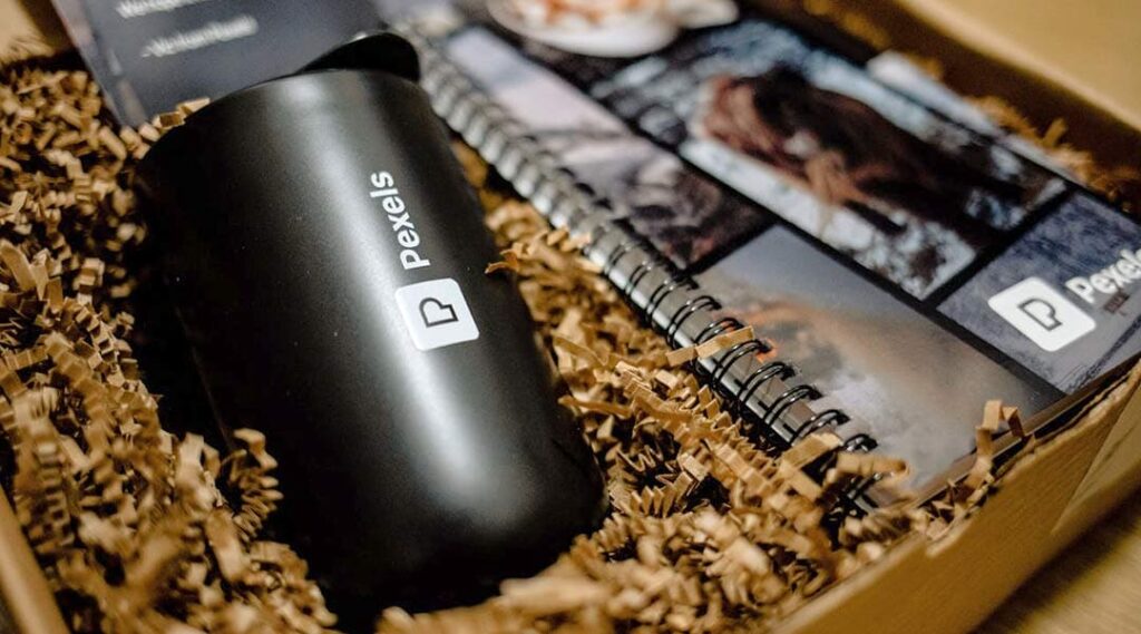 Plastikbecher mit Logo