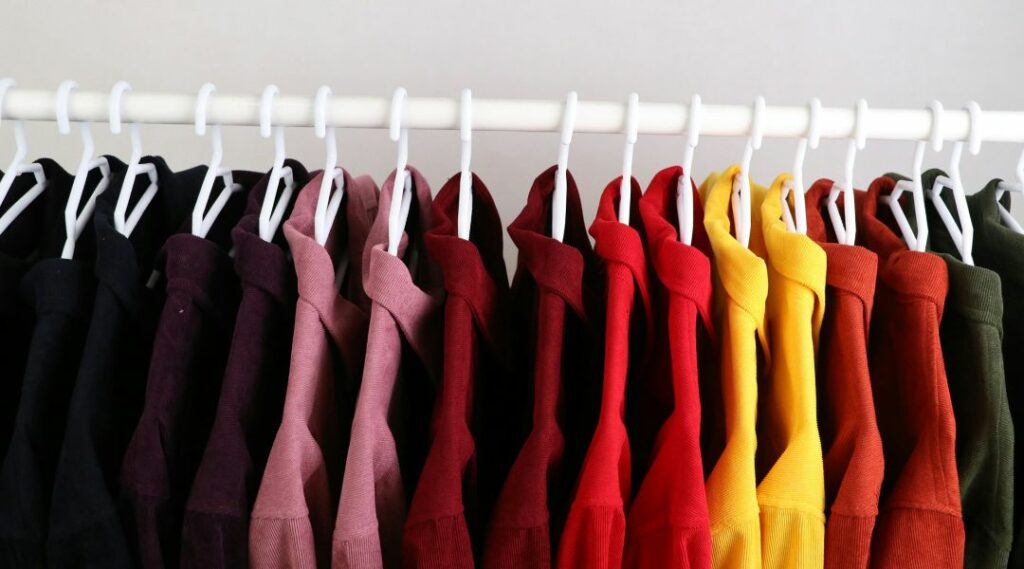 Kleidung aus Corderoy