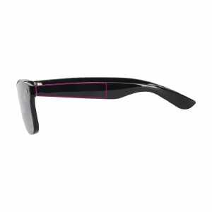 1 cm vom linken Scharnier