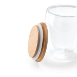 Doppelwandiges Borsilikatglas mit luftisoliertem Bambusdeckel, 350 ml farbe heller holzton