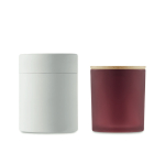 Pflanzenkerze im farbigen Glas mit Bambusdeckel als Werbegeschenk farbe bordeaux