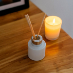 Aromaset mit 50 ml-Diffusor, 4 Duftstäbchen und Duftwachskerze farbe weiß Detailbild 2