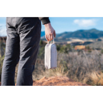 Länglicher Kulturbeutel aus RPET mit zwei Taschen und Tragegriff farbe beige Lifestyle-Bild