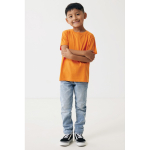 Kinder-T-Shirt aus recycelter Baumwolle Casual Fit, Iqoniq, 160 g/m2 farbe orange dritte Ansicht mit Modell