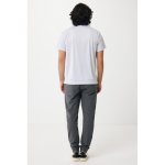 Sport-Shirt aus recycelter Polyester Casual Fit, Iqoniq, 150 g/m² farbe hellgrau dritte Ansicht mit Modell