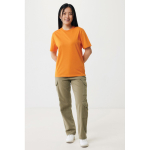 Unisex Sweatshirt aus recycelter Baumwolle, Iqoniq, 160 g/m2 farbe orange dritte Ansicht mit Modell