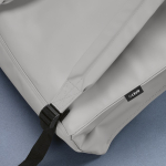 Rucksack aus recyceltem Kunstleder und Kunststoff für 17-Zoll-Laptops farbe hellgrau Detailansicht