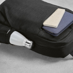 Rucksack aus 300D RPET mit Frontfach mit Reißverschluss, 15,6”,18 L farbe schwarz Detailansicht