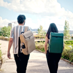 Rucksack aus Kunstleder mit gepolstertem Laptopfach, 20 L farbe grün Ansicht der Umgebung