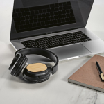 Kabellose Kopfhörer mit Bambusdetails, USB-C-Anschluss und 8 Stunden Akkulaufzeit farbe schwarz Ansicht der Umgebung