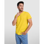 Kurzarm-T-Shirt aus Baumwolle für Herren, 165 g/m2, Roly farbe gelb Lifestyle-Bild 2