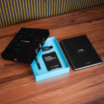 A5-Notizbuch mit Hardcover und InfiniteBook-Scan, schwarze Tinte farbe schwarz dritte Ansicht