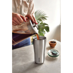 Tropfsicherer Thermobecher To Go von Black+Blum, 600 ml