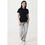 Damen-Piqué-Poloshirt aus recycelter Baumwolle, 220 g/m², Iqoniq farbe schwarz Ansicht mit Modell