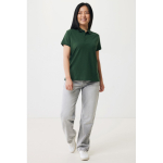 Damen-Piqué-Poloshirt aus recycelter Baumwolle, 220 g/m², Iqoniq farbe waldgrün Ansicht mit Modell