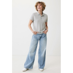 Damen-Piqué-Poloshirt aus recycelter Baumwolle, 220 g/m², Iqoniq farbe hellgrau Ansicht mit Modell