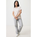 Damen-Piqué-Poloshirt aus recycelter Baumwolle, 220 g/m², Iqoniq farbe hellrosa Ansicht mit Modell