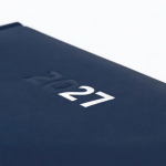 Gepolsterter Terminplaner aus Kunstleder mit Tagesansicht im Format A5 farbe marineblau