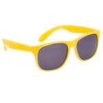 Sonnenbrille in matten Farben mit schwarzen, transparenten Gläsern