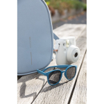 Sonnenbrille im Retro-Design aus Weizenstrohfasern mit UV400-Schutz farbe blau Lifestyle-Bild