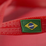Flip-Flops mit Logo und brasilianischer Flagge Brasileiras farbe rot vierte Ansicht
