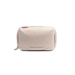 Reise-Organizer aus recyceltem Nylon von Peak Design farbe elfenbeinfarben