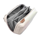 Reise-Organizer aus recyceltem Nylon von Peak Design farbe elfenbeinfarben