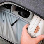 Reise-Organizer aus recyceltem Nylon von Peak Design farbe elfenbeinfarben