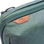 Reise-Organizer aus recyceltem Nylon von Peak Design farbe dunkelgrün