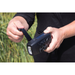 Multifunktions-Notfallradio aus recyceltem ABS mit Kurbel 1.800 mAh farbe schwarz Lifestyle-Bild