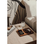 Nachhaltiges kabelloses Desktop-Ladegerät mit Organizer-Ablage farbe braun Lifestyle-Bild