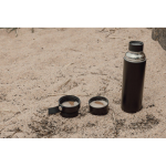 Thermos aus recyceltem Edelstahl mit Tragegriff 750 ml farbe schwarz Lifestyle-Bild 3