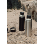 Thermos aus recyceltem Edelstahl mit Tragegriff 750 ml farbe schwarz Lifestyle-Bild 4