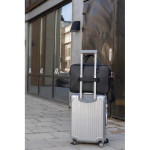 Aktenkoffer 15” aus recyceltem Material mit robusten Griffen & Gurt farbe schwarz Lifestyle-Bild 4