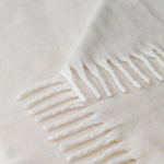 Decke aus recyceltem Polyester mit weicher Mohair-Haptik 300 g/m² farbe beige sechste Ansicht