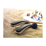 Set mit 2 Holzschlägern und Ball, Spiele auf den Schlägern aufgedruckt dritte Ansicht