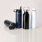 Edelstahl-Thermosflasche mit Tragegriff, 500 ml Ansicht in Umgebung