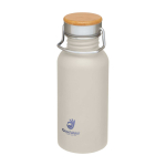 Einwandige Edelstahlflasche mit Bambusdeckel 550 ml farbe sandbraun Ansicht mit Tampondruck