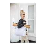 Yogatasche aus recyceltem, wasserdichtem Ripstop-Gewebe 18 L farbe sandbraun Lifestyle-Bild