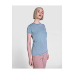 Damen-T-Shirt kurzarm tailliert 280 g/m² Roly Fiyi farbe gelb Lifestyle-Bild 2