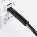 Lanyard aus Kunststoff und Nylon mit Ladefunktion für das Handy