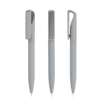 Kugelschreiber mit Gummibeschichtung und Metallclip in Spiegeloptik