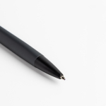 Aluminium Kugelschreiber mit Druckmechanik und silbernen Details