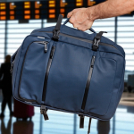 Erweiterbarer Rucksack mit Reißverschlüssen und Trolley-Gurt, 15,6”