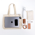 Umhängetasche aus Kunstleder mit versteckten Taschen und Trolleyband