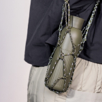 Thermoflasche aus recyceltem Stahl mit Druckverschluss 500 ml farbe olivgrün dritte Ansicht