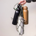 Monochrome Thermoflasche aus Stahl mit Runddeckel 500 ml farbe schwarz fünfte Ansicht