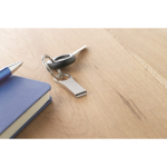 Personalisierbarer kleiner USB Stick aus Zink mit rundem Detail farbe silber